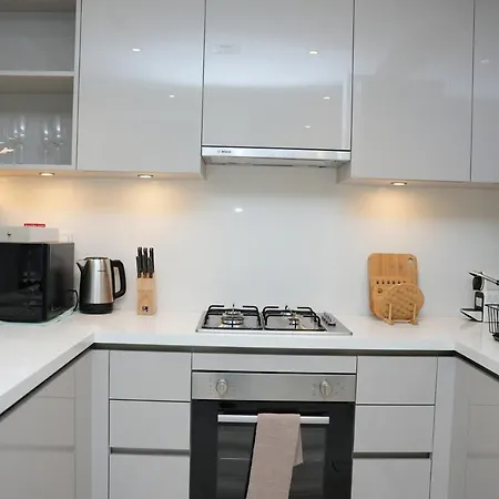 شقة Modern 1Br Retreat Creek Vistas دبي المظهر الخارجي الصورة