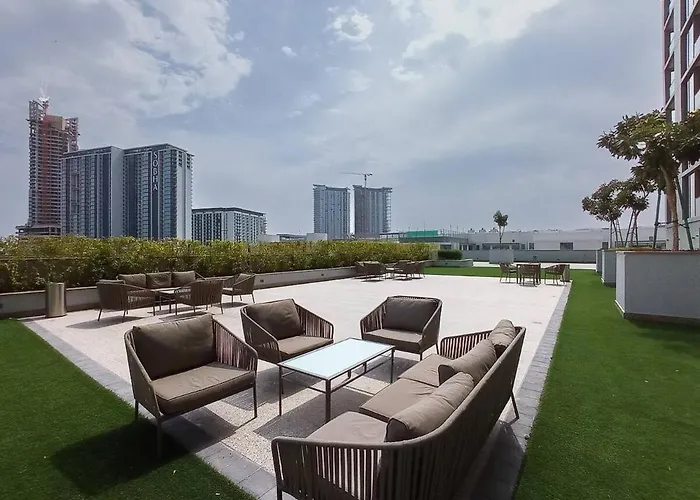Modern 1Br Retreat Creek Vistas